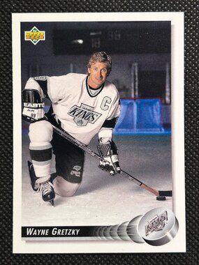 Wayne Gretzky 1992-93 Upper Deck Hockey Card Los Angeles Kings #25